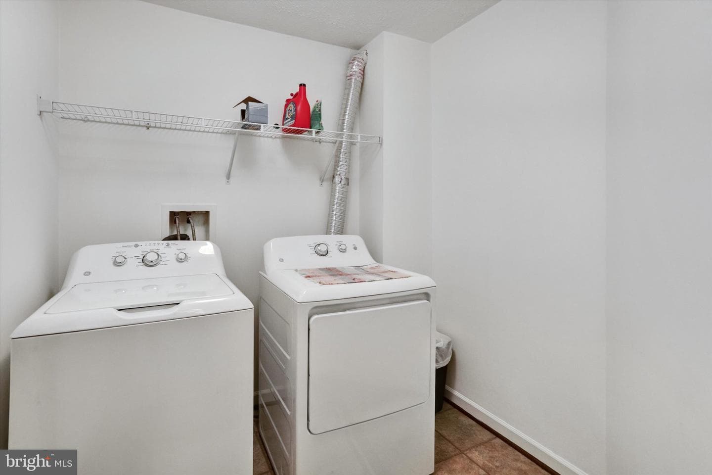 9663 Davison Rd photo 34