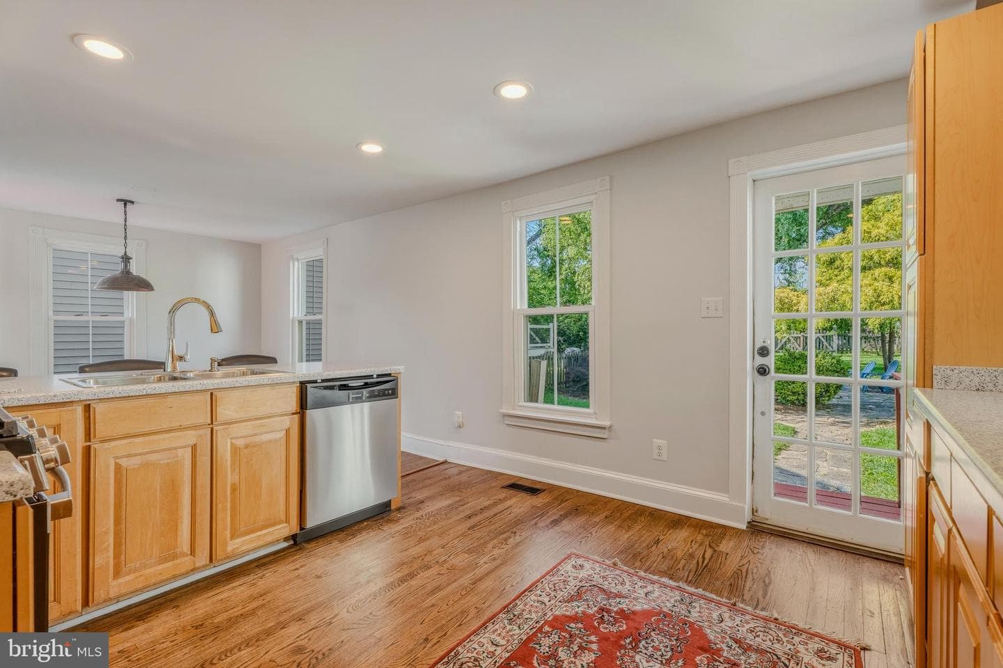 309 Lennox Avenue photo 12
