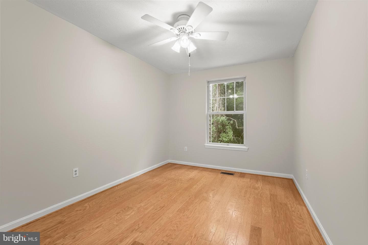 911 Joshua Tree Court photo 22