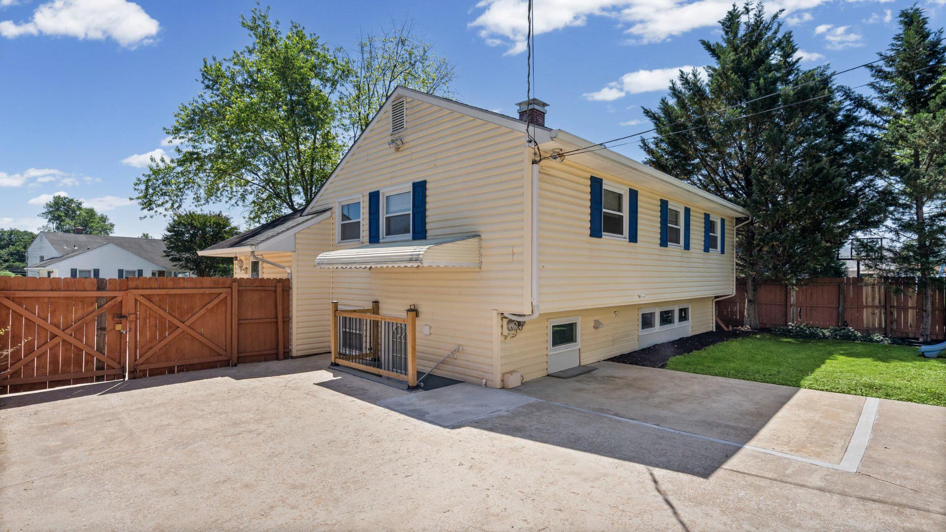 8930 Parlo Road photo 32
