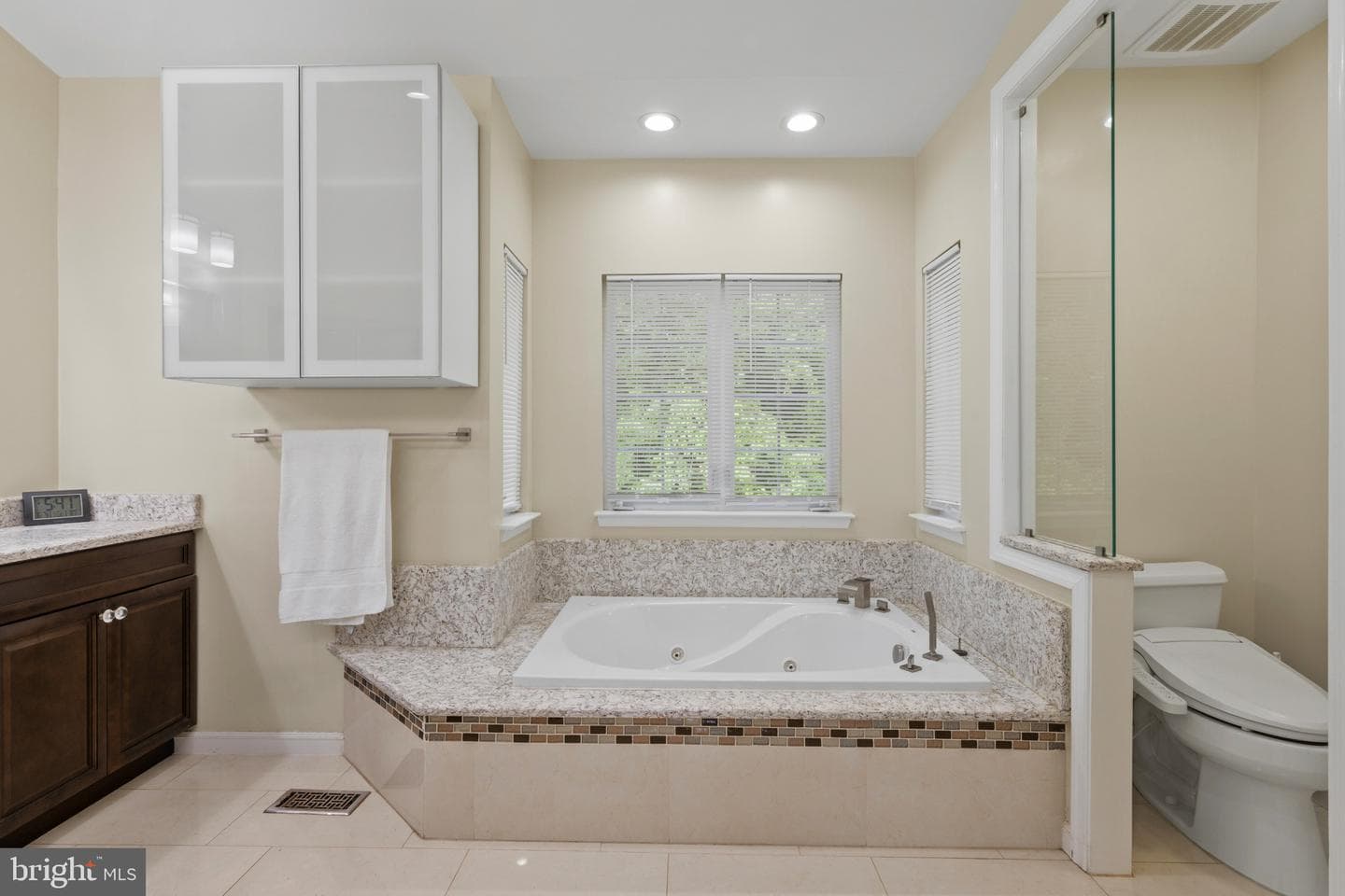 9608 Fable Drive photo 28