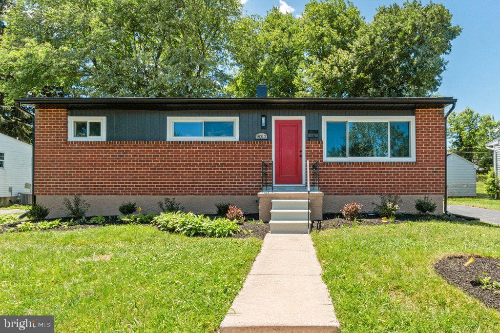 9017 Samoset Road photo 2