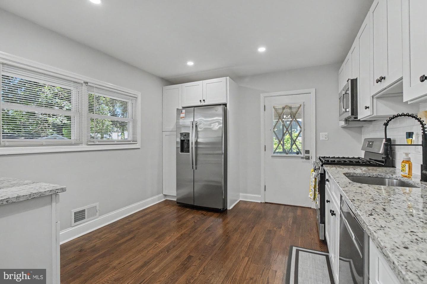 3702 Hurlock Road photo 14