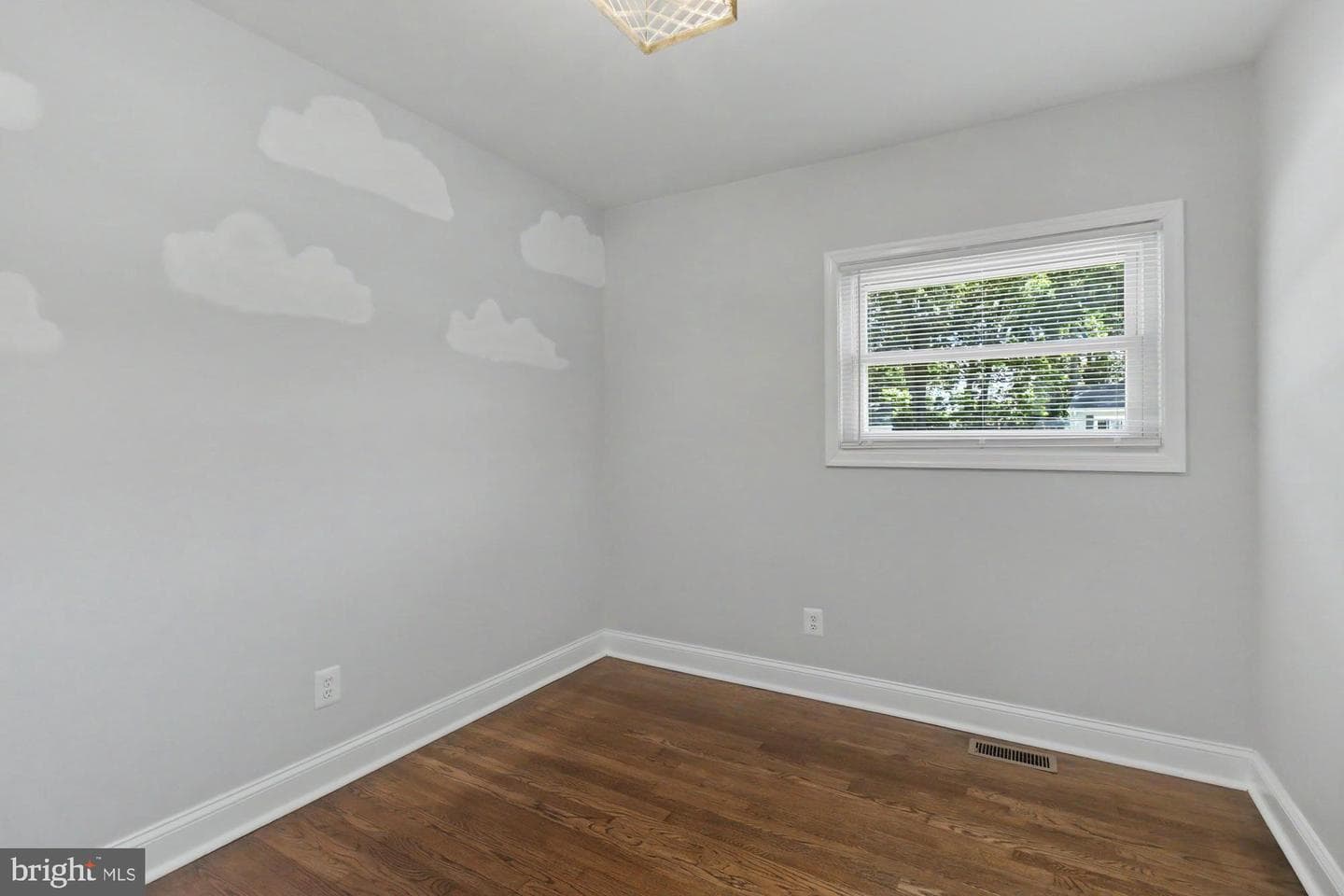 3702 Hurlock Road photo 25
