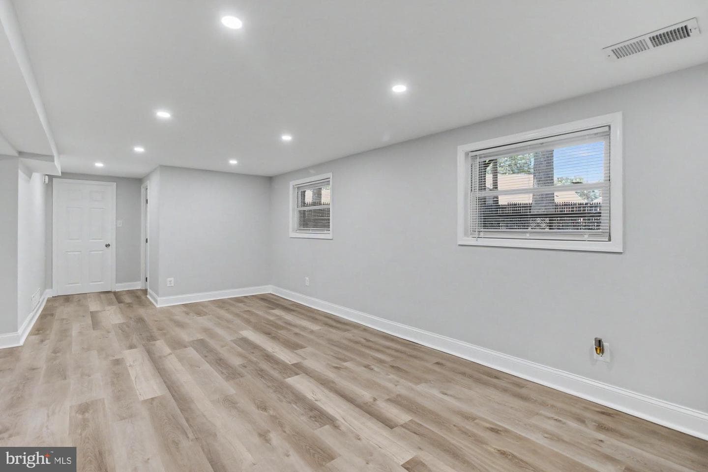 3702 Hurlock Road photo 32