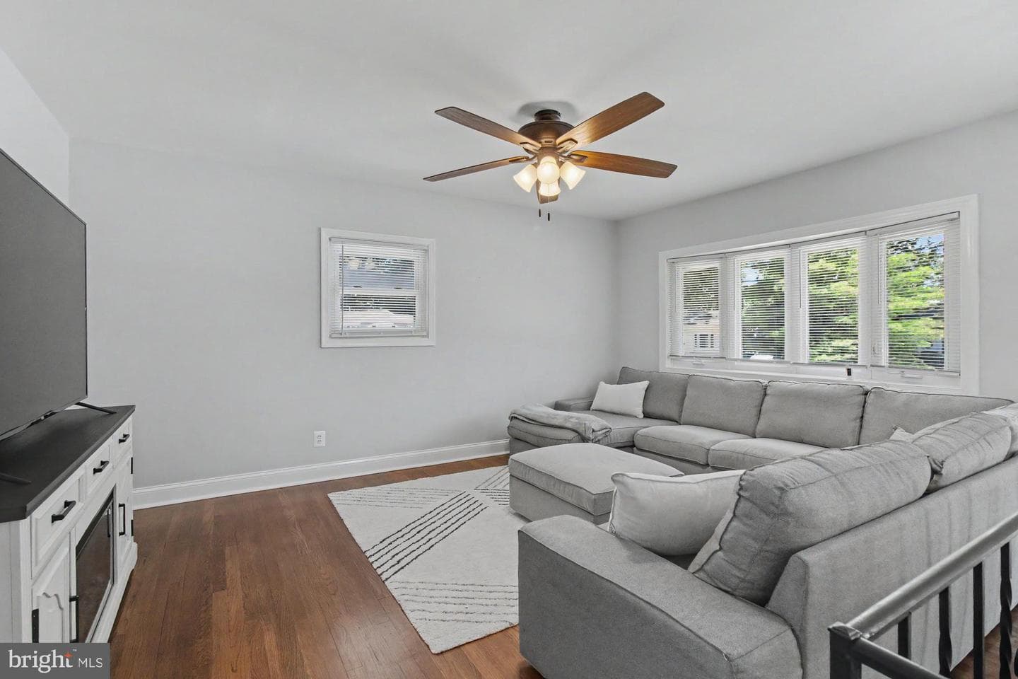 3702 Hurlock Road photo 6