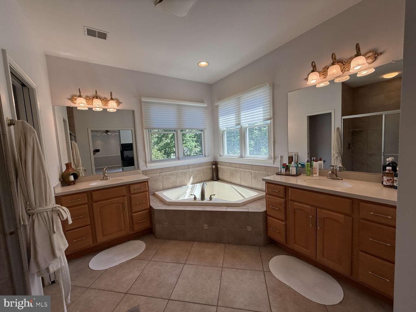 7 Hickory Hill Road photo 13