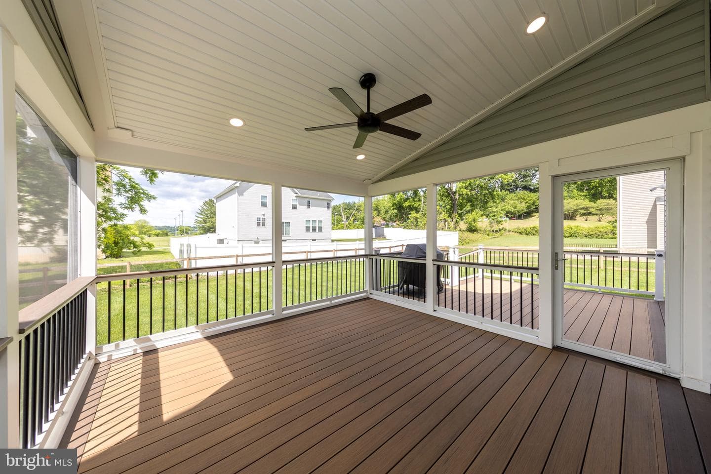20 Jefferson Avenue photo 37