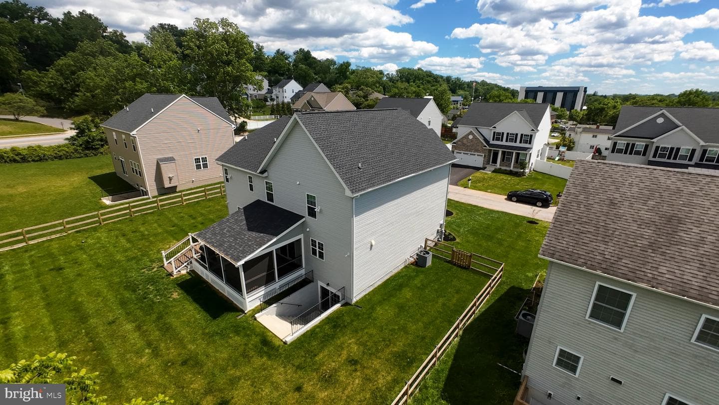 20 Jefferson Avenue photo 48
