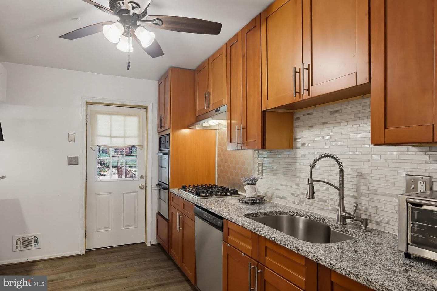 5655 Utrecht Road photo 6