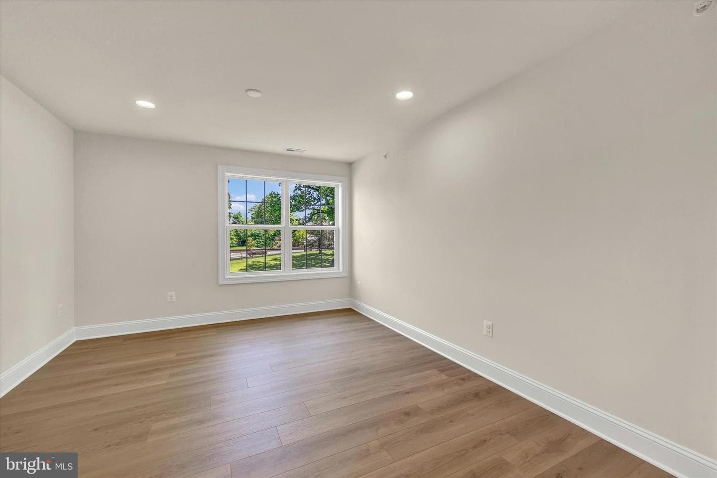 116 Villabrook Way photo 37