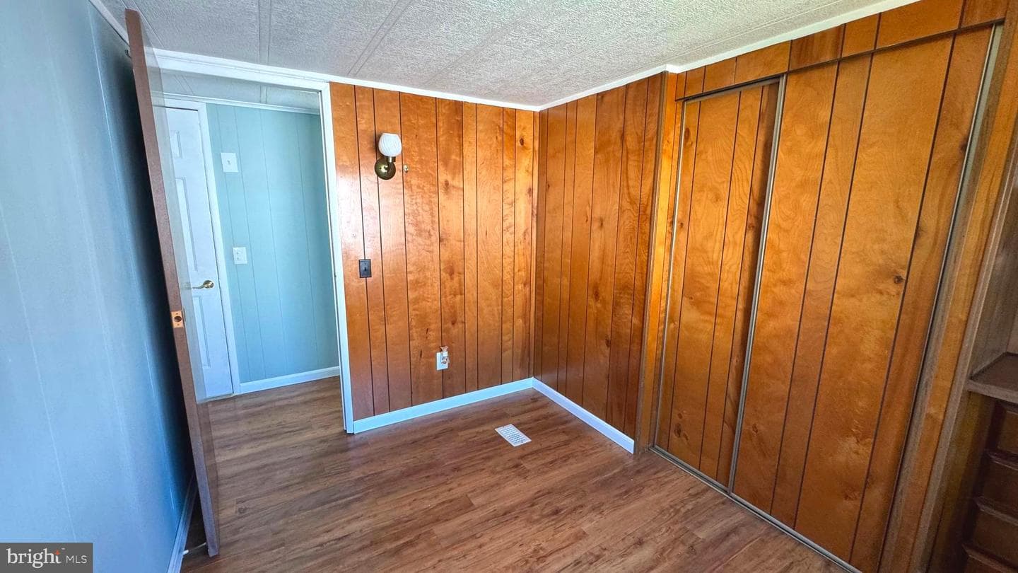 28 Rockywood Lane photo 31