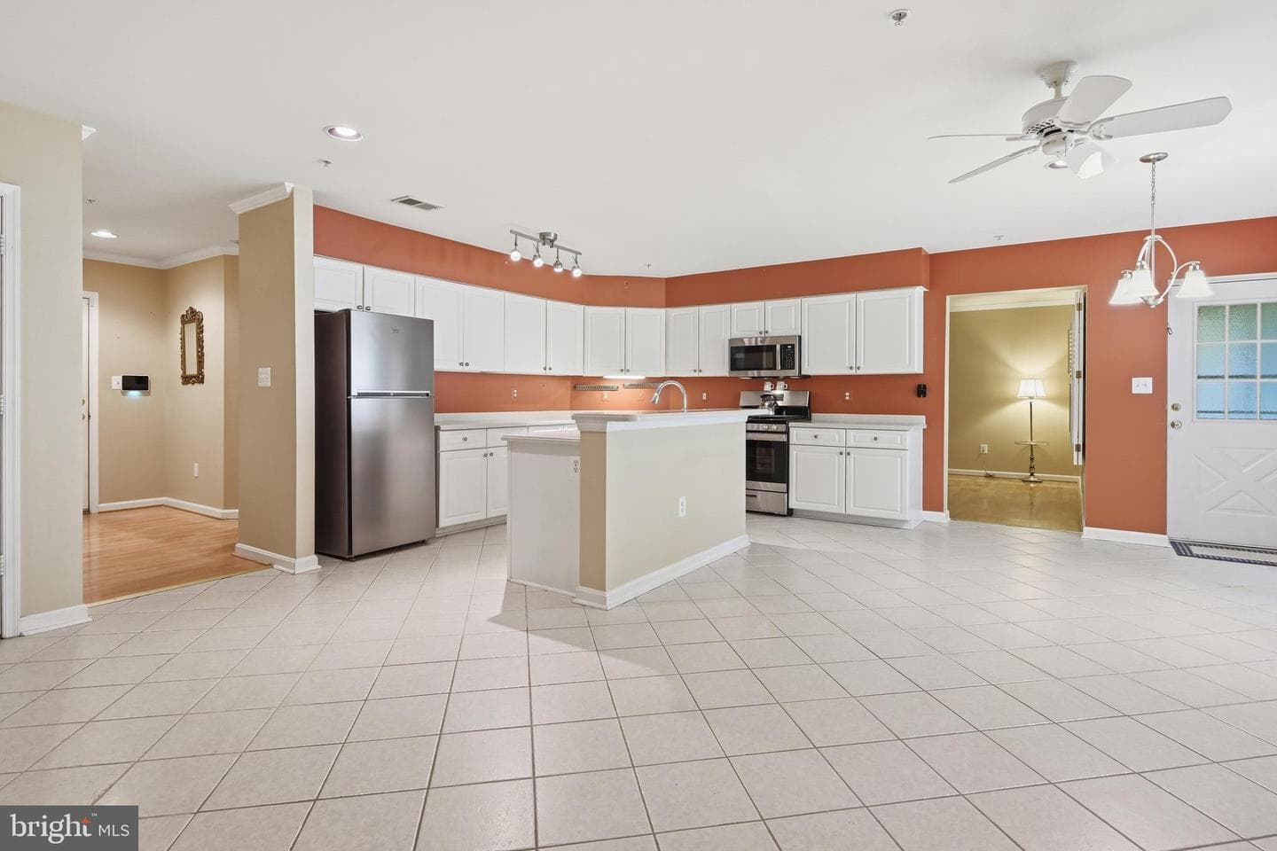 661 Straffan #102 photo 8