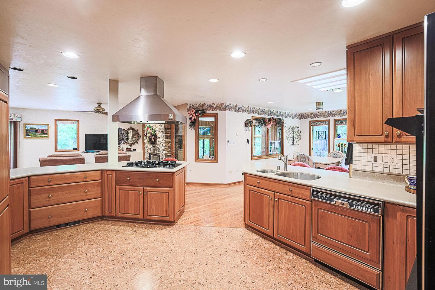17 Montvieu Court photo 14