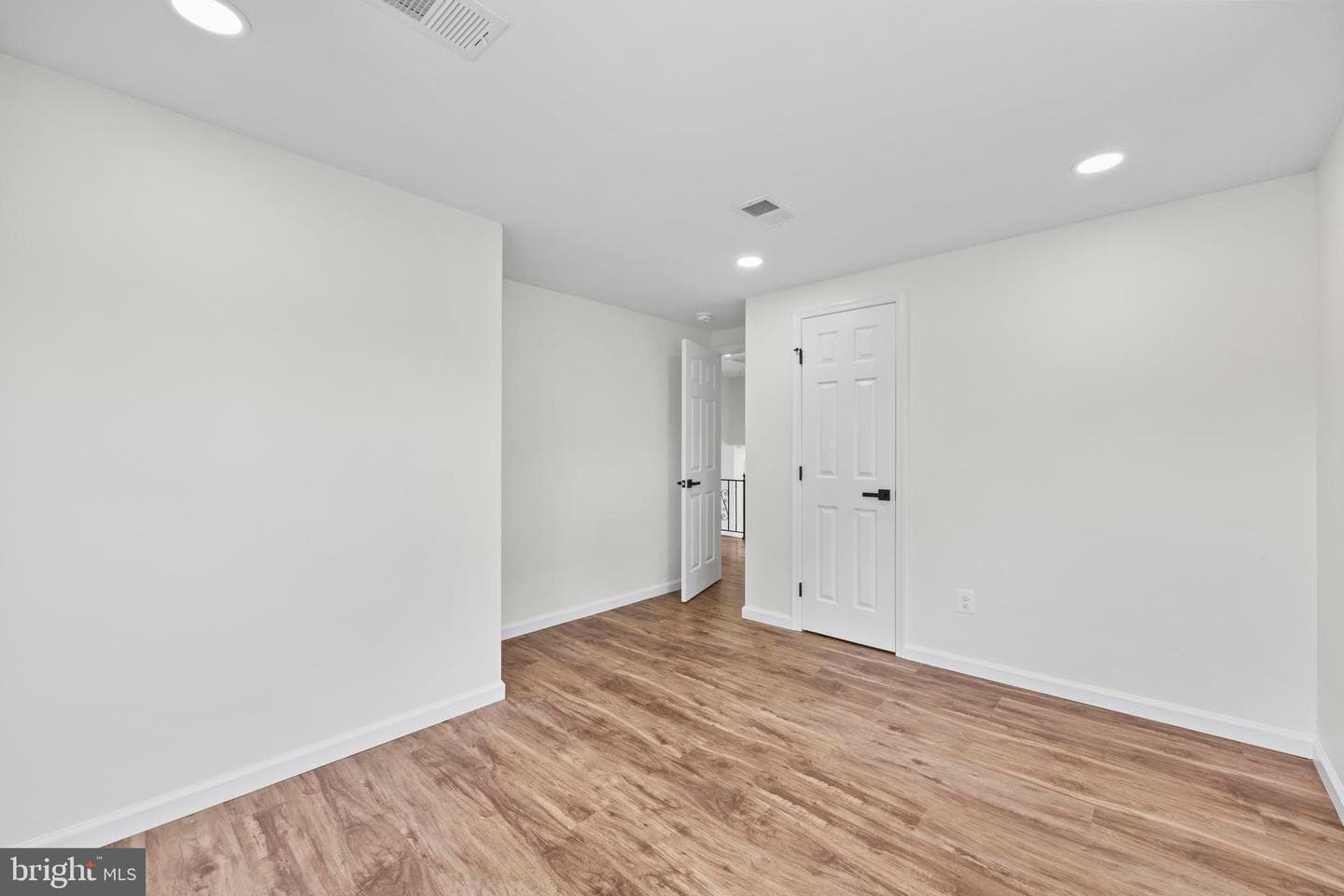 5815 Heron Drive photo 22