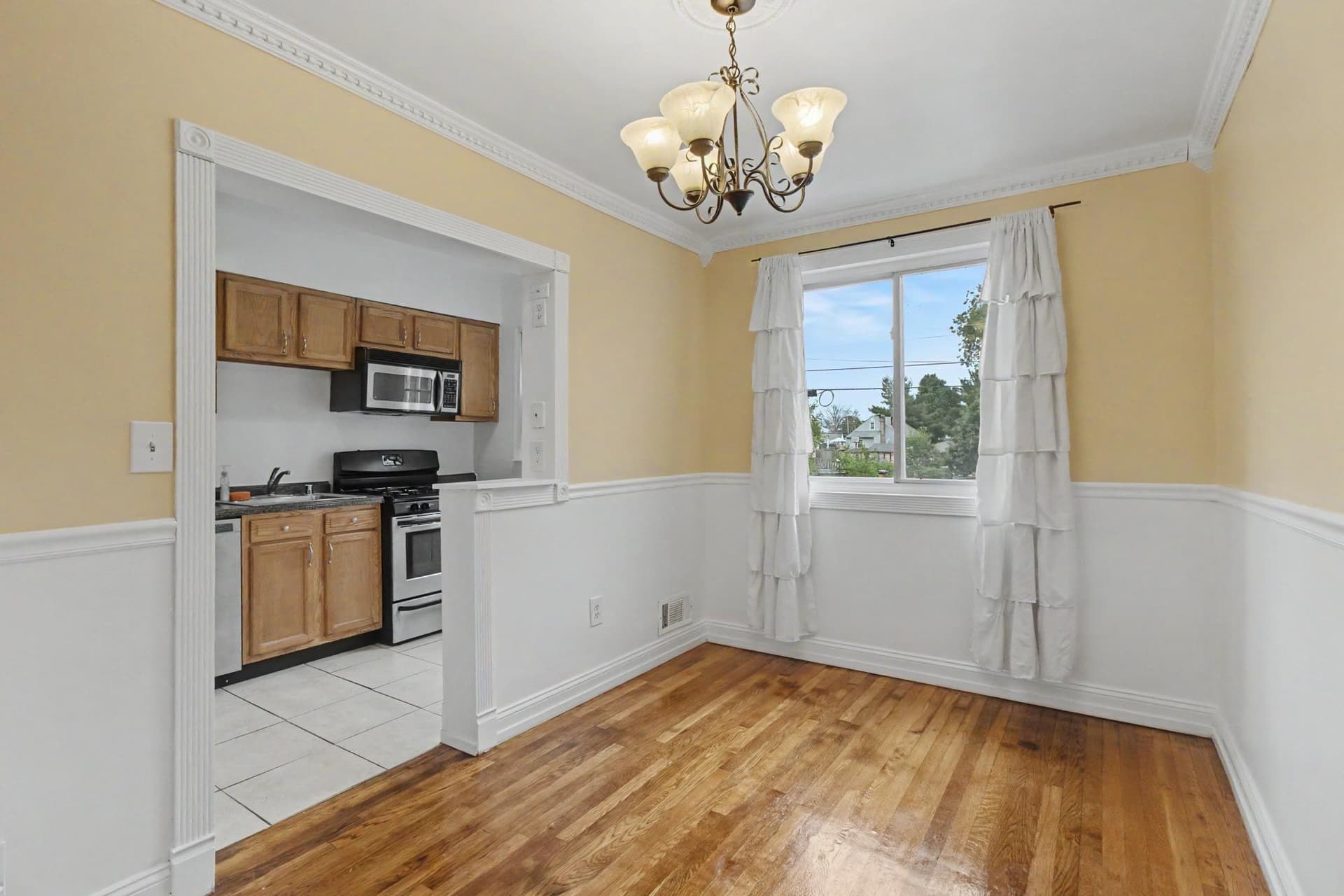 8218 Kavanagh Road photo 11