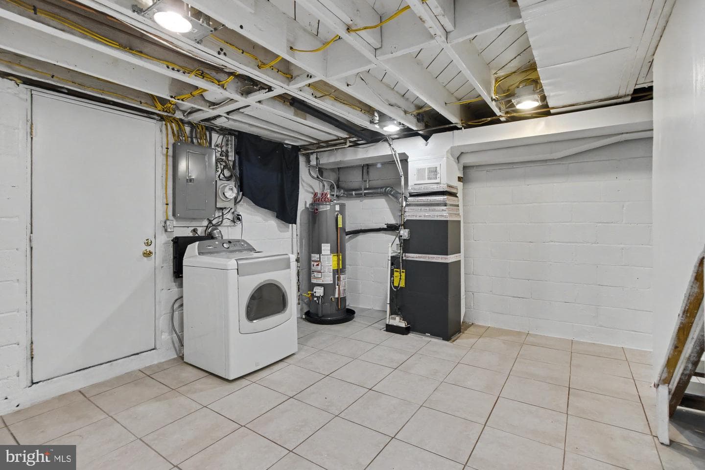 8218 Kavanagh Road photo 34