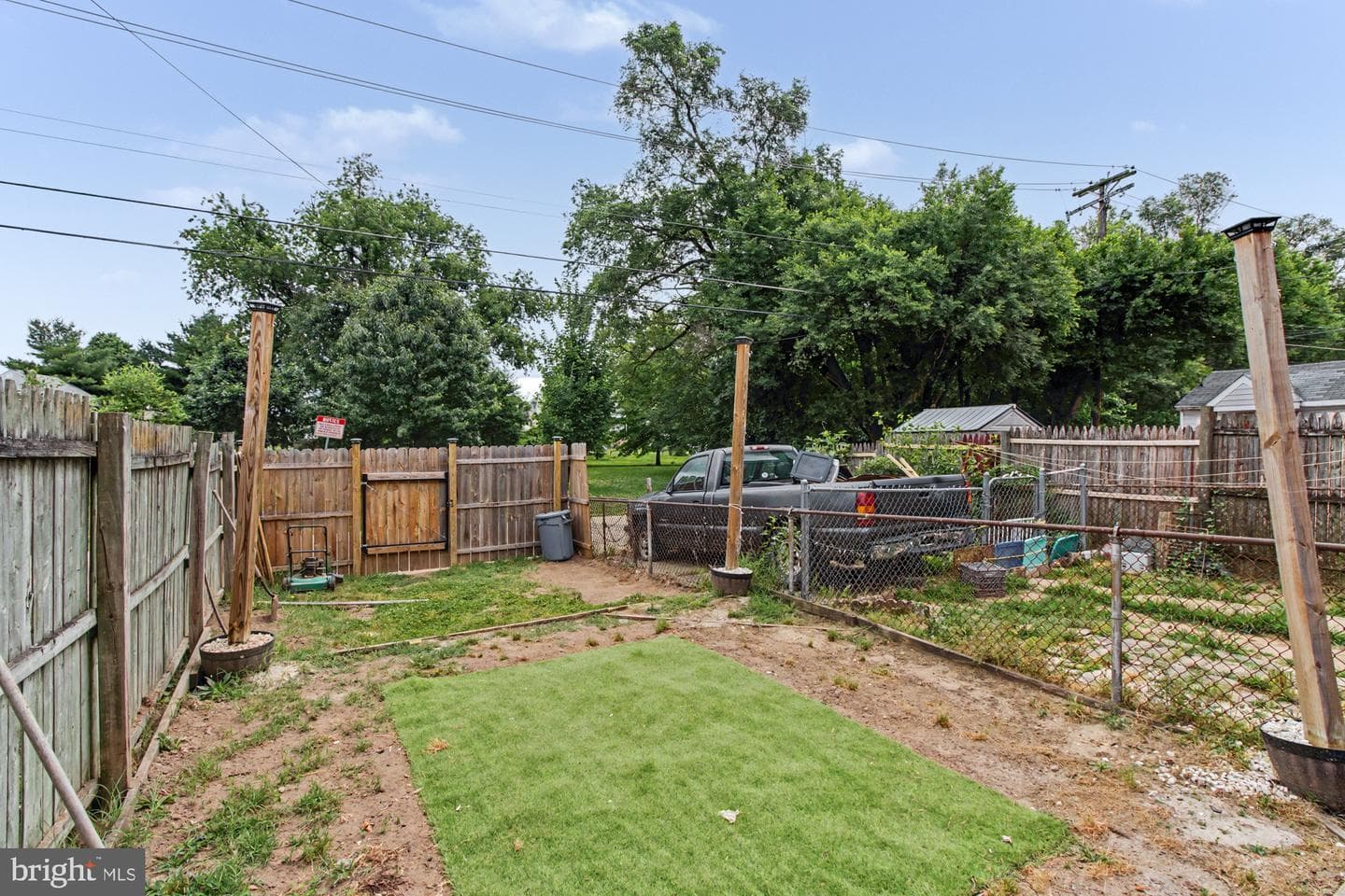 8218 Kavanagh Road photo 37