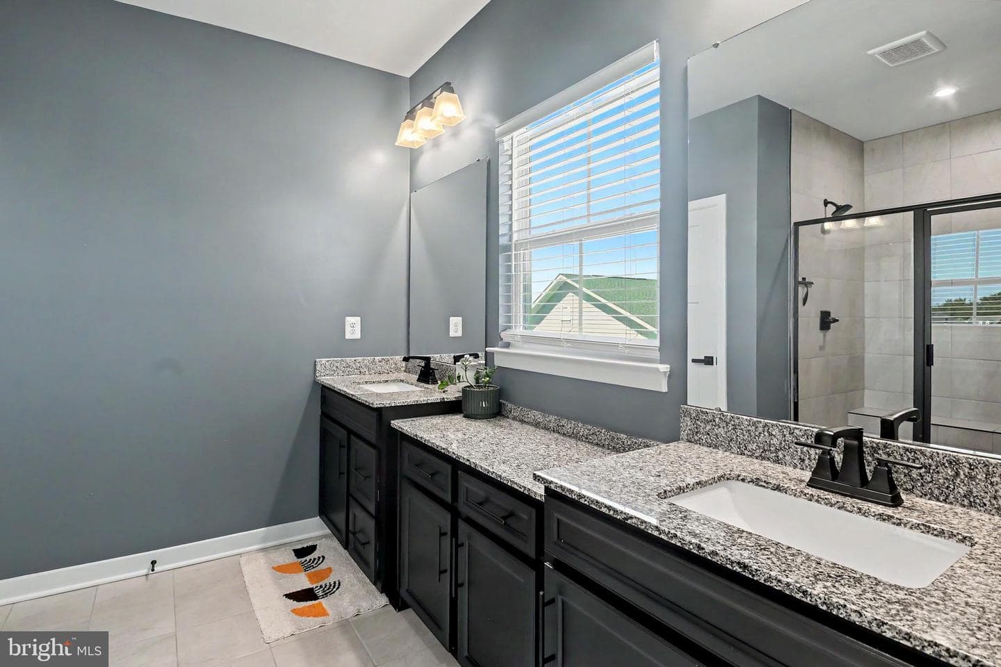 10835 Beckenham Street photo 24