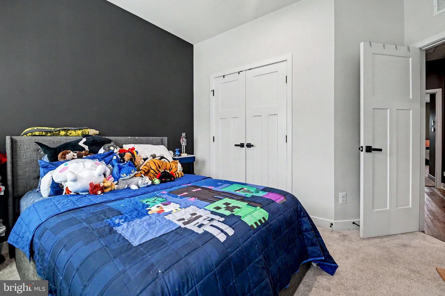 10835 Beckenham Street photo 33
