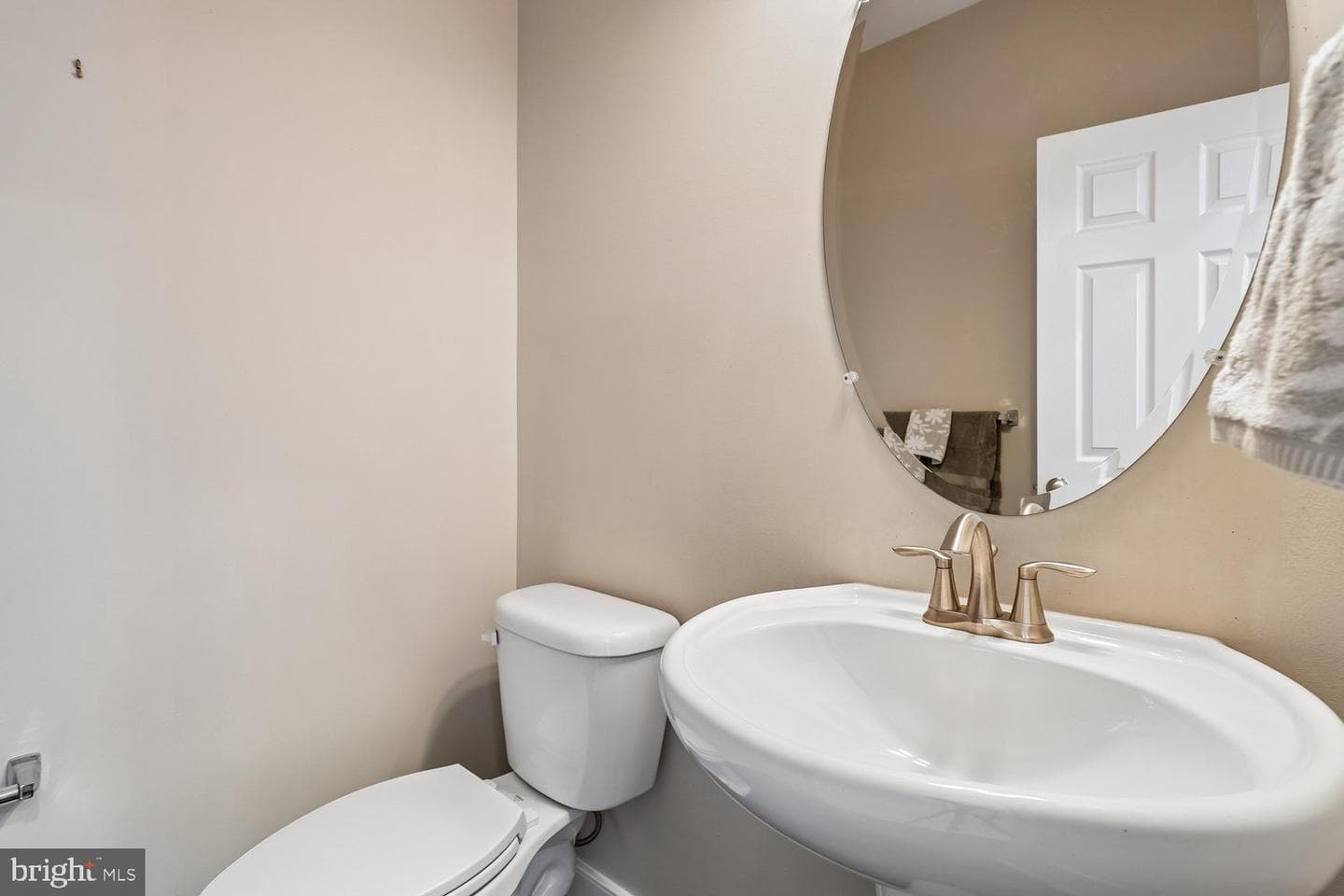 14010 Fox Hill Road photo 21