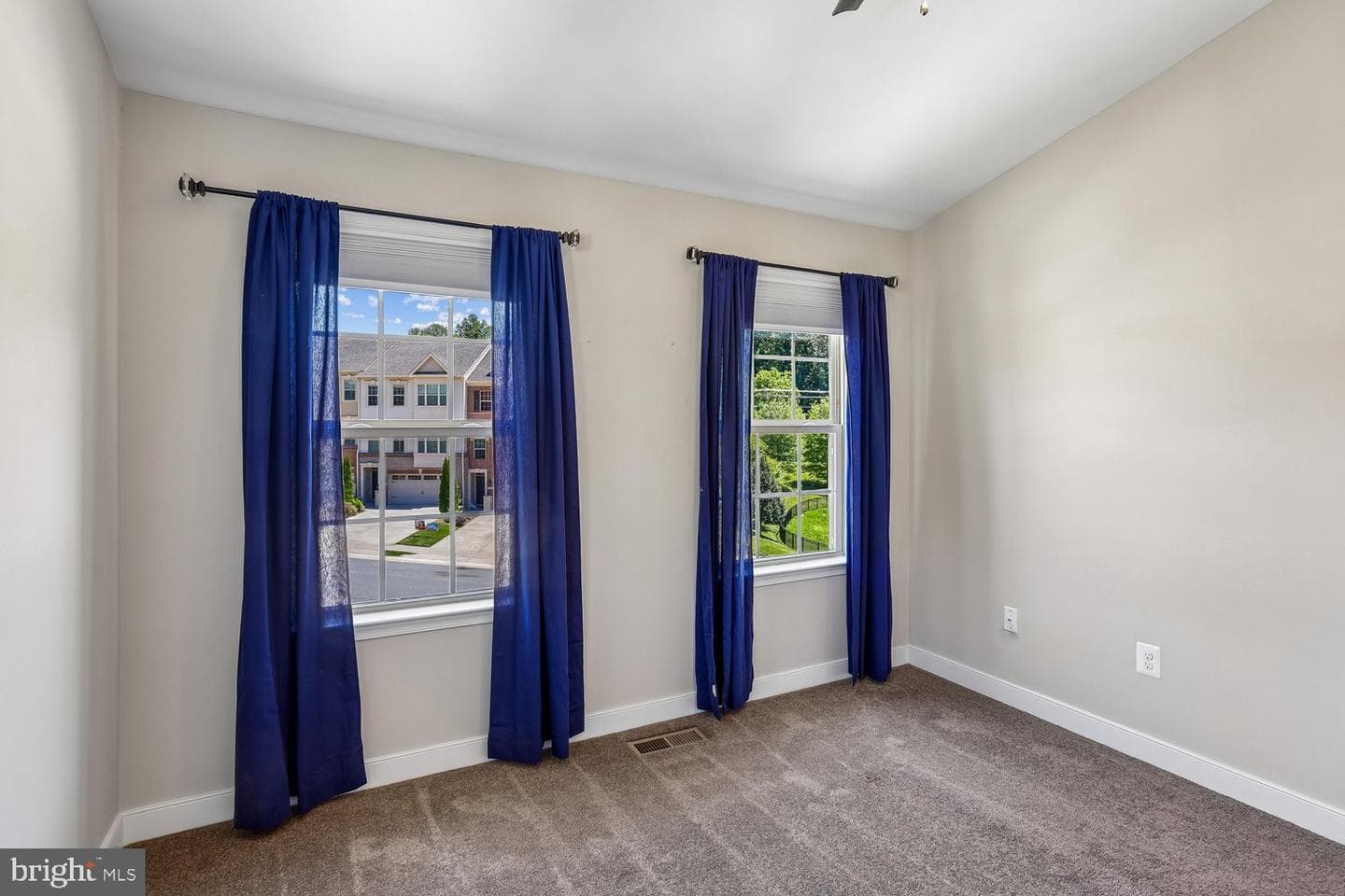 14010 Fox Hill Road photo 34