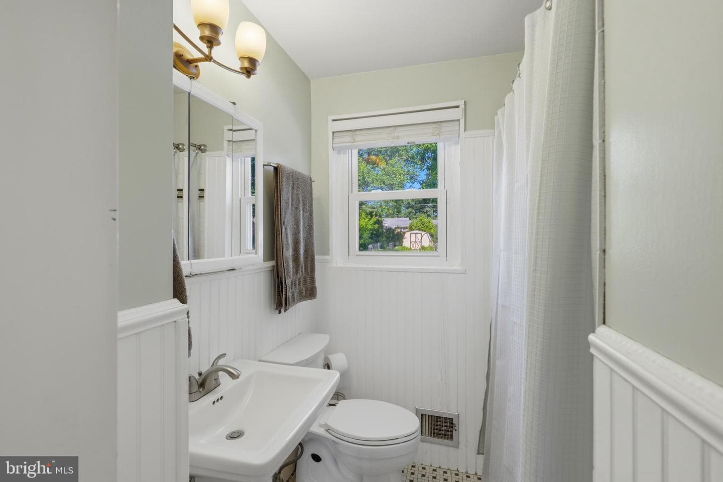 10319 Greentop Road photo 12