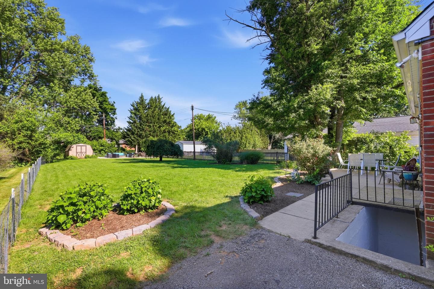 10319 Greentop Road photo 23