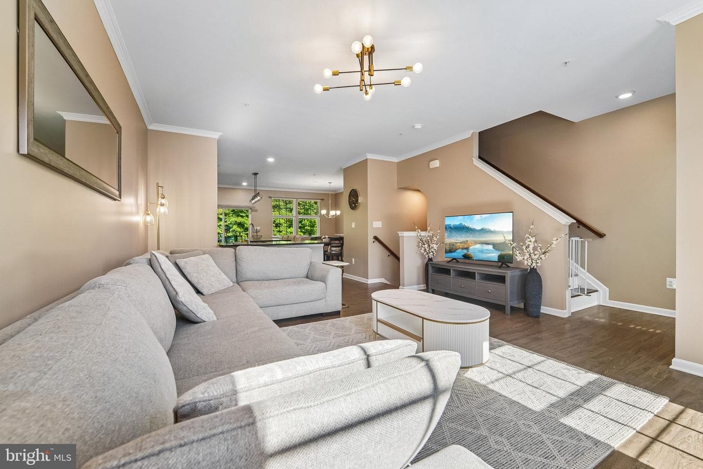 5733 Nicken Court photo 4