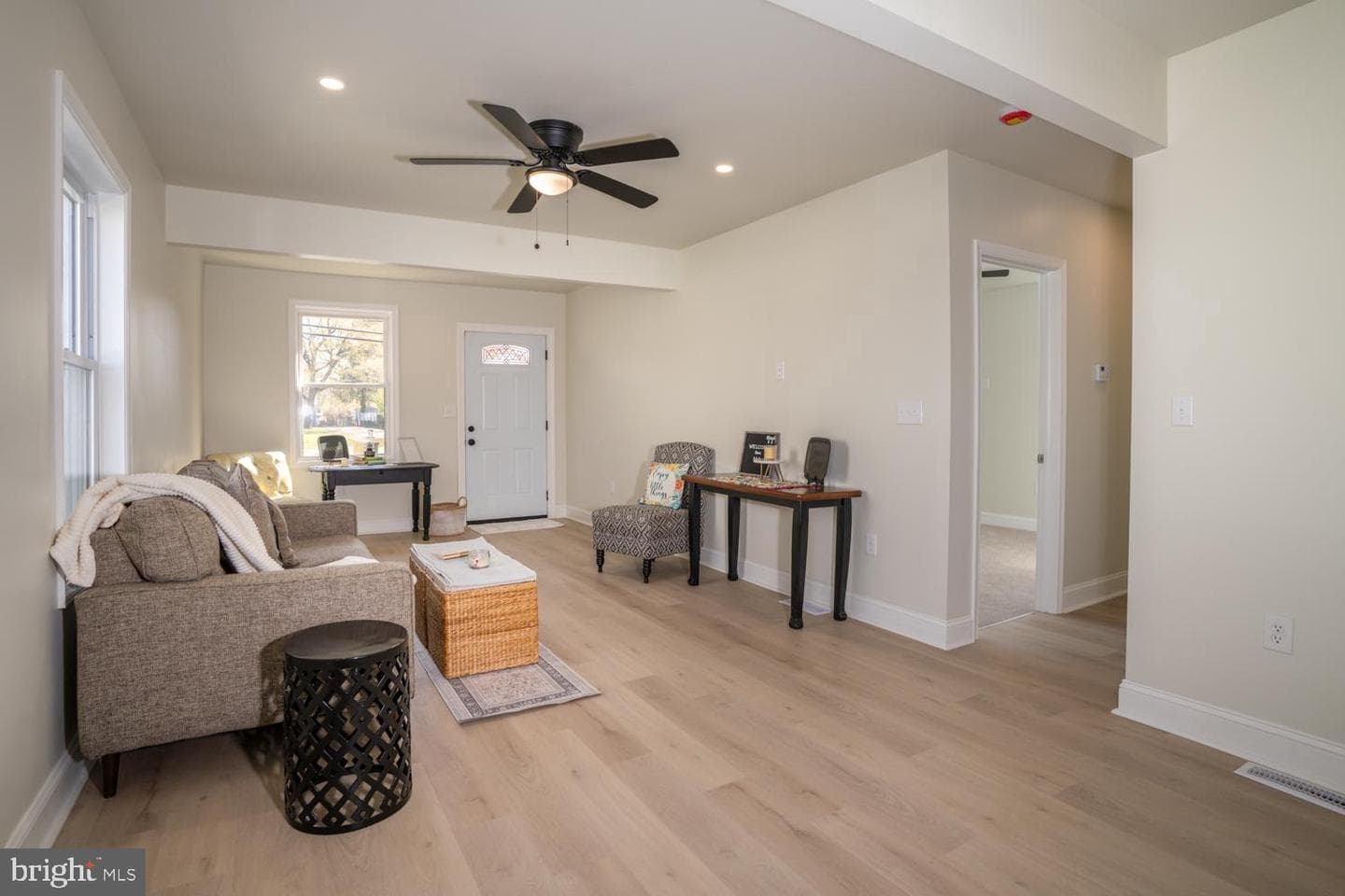 404 S Marlyn photo 10