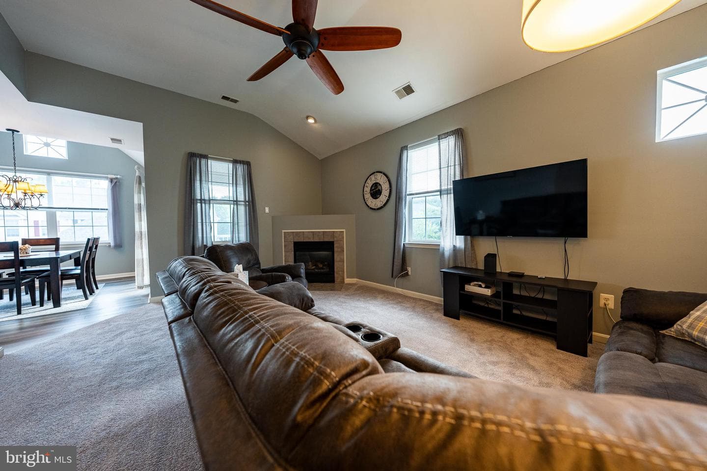 5000 Hollington Drive #301 photo 4