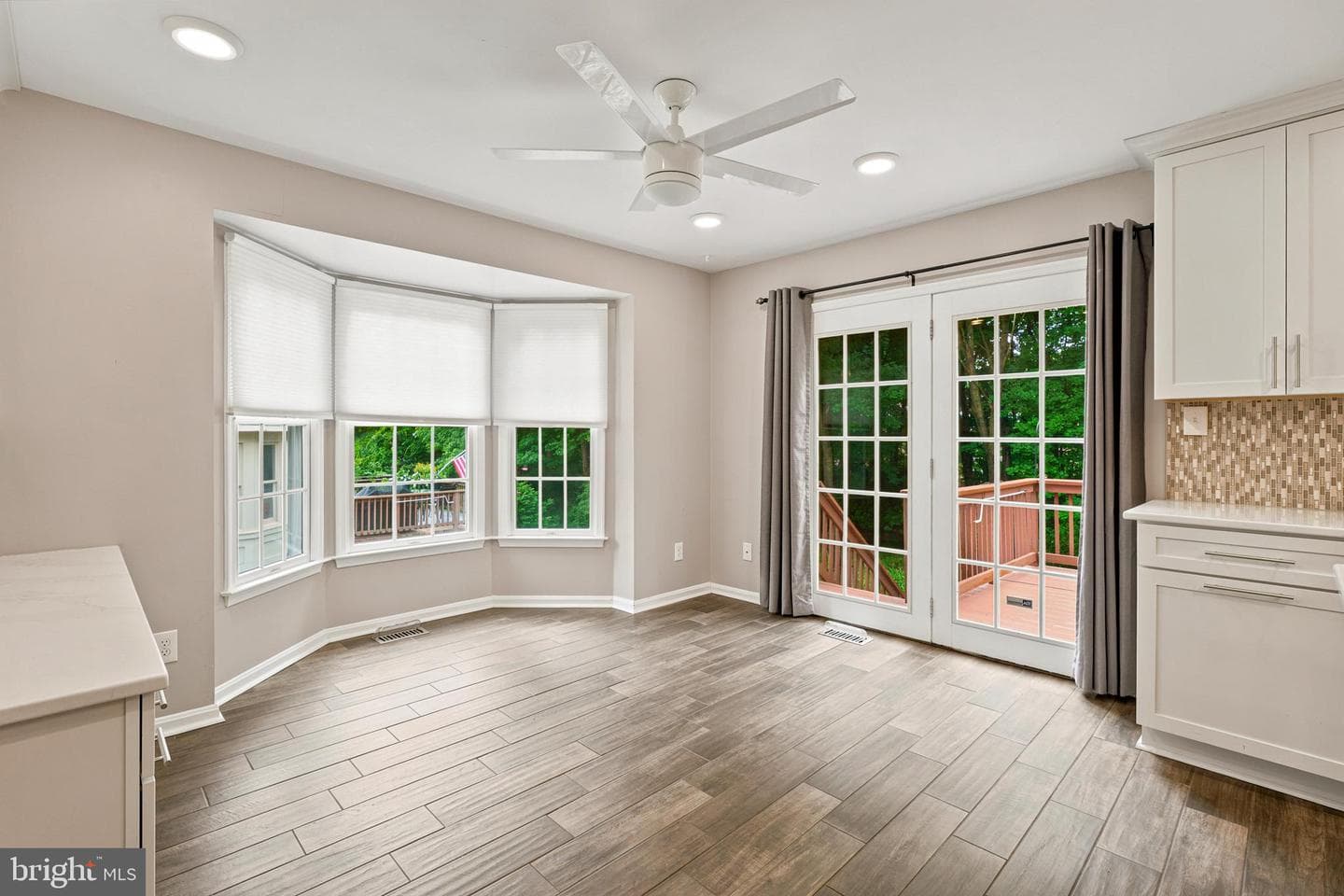 942 Walnut Wood Road photo 17