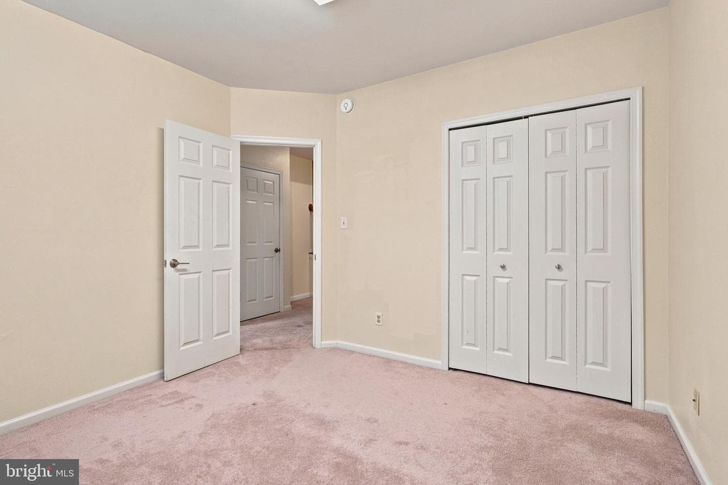 942 Walnut Wood Road photo 46