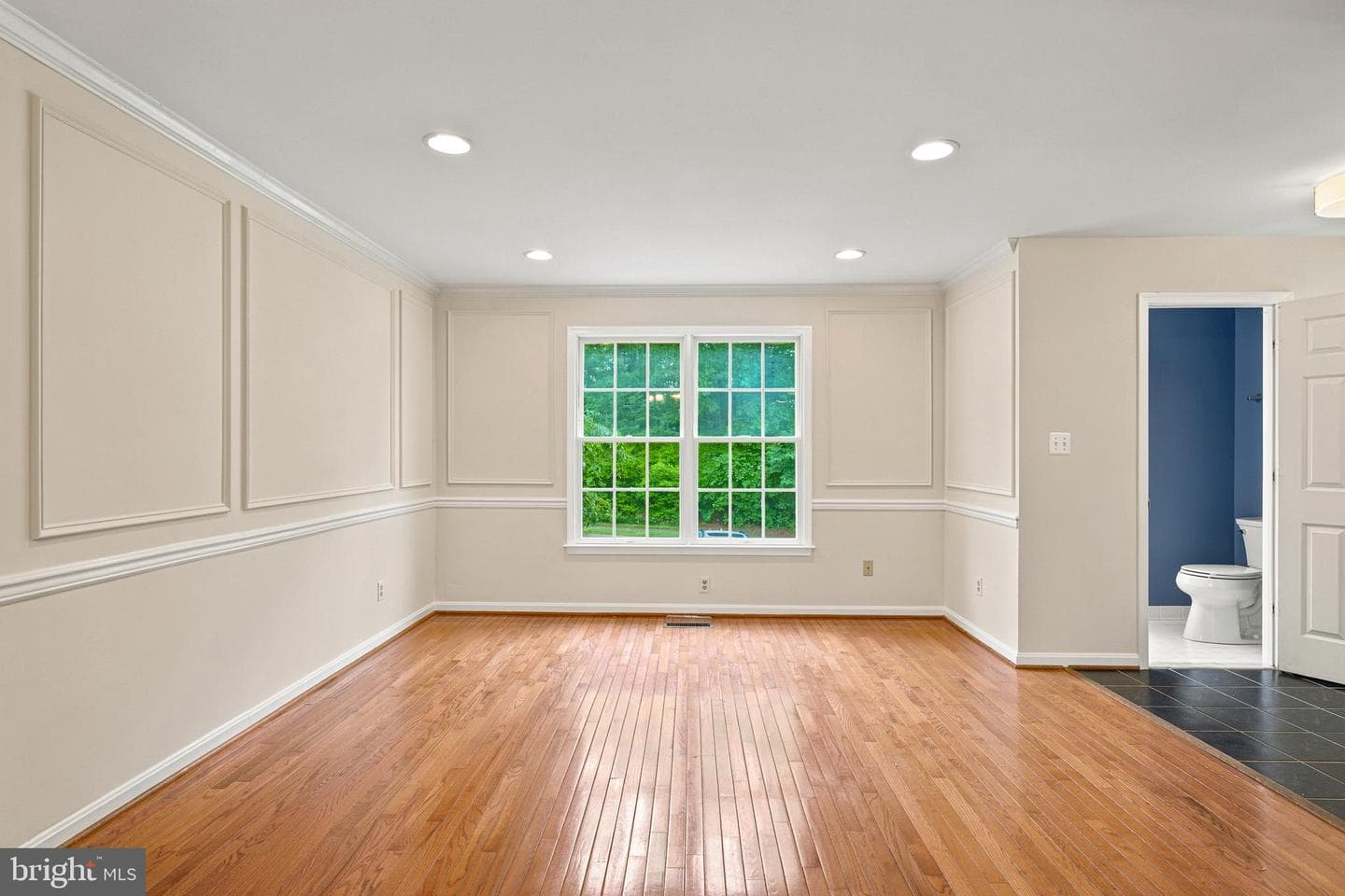 942 Walnut Wood Road photo 7