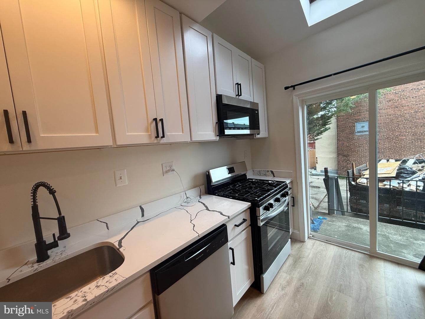 201 Willow Spring Road photo 9