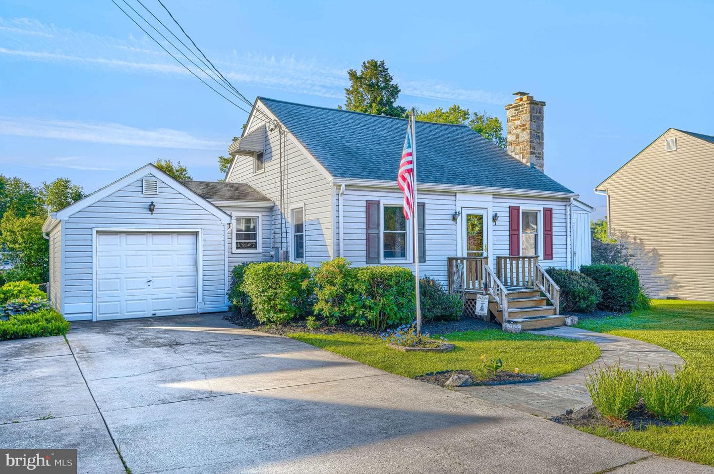 9 Virginia Avenue photo 3