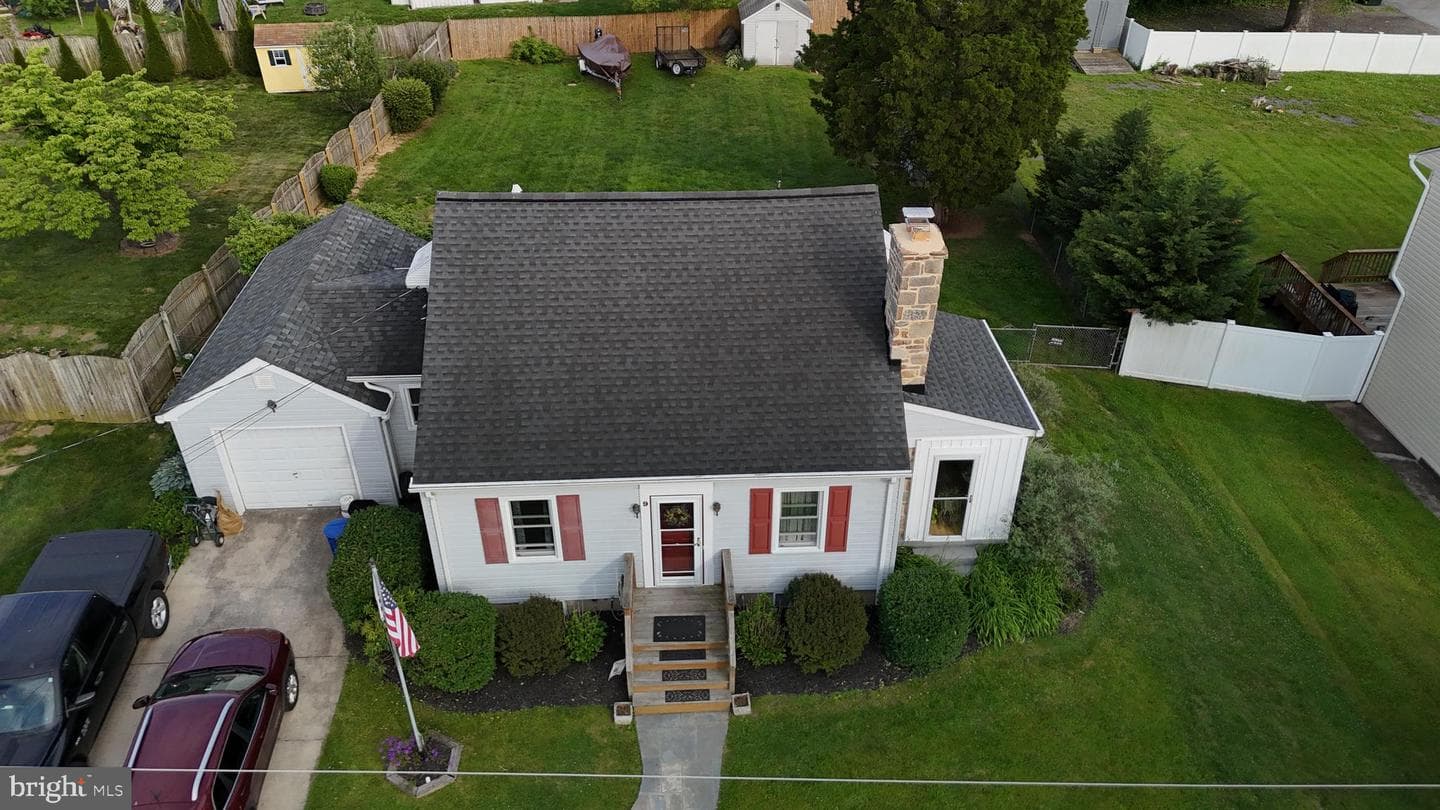 9 Virginia Avenue photo 39