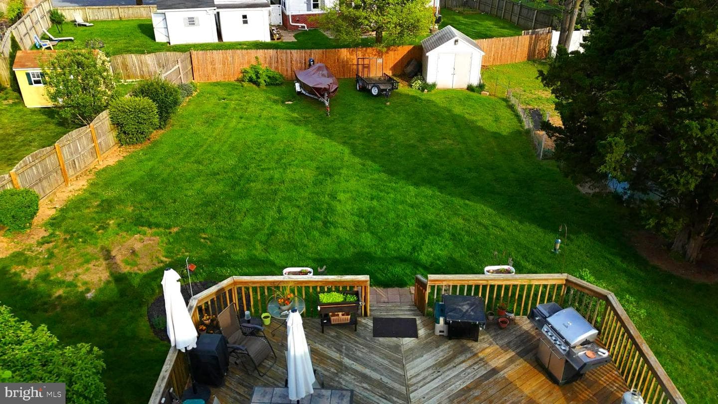 9 Virginia Avenue photo 46