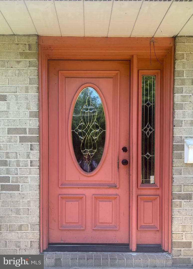 259 E Chatsworth Avenue photo 2