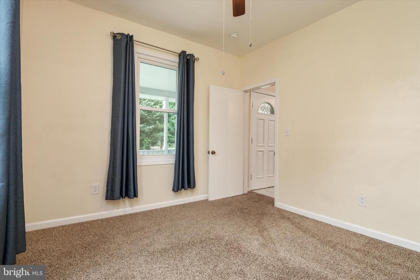 3032 3rd Avenue photo 12