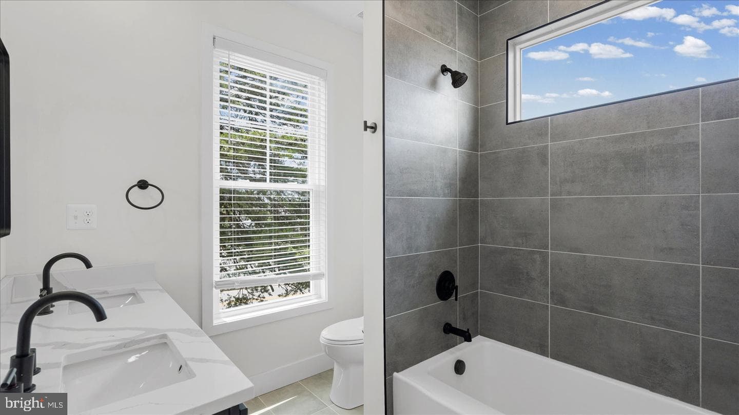 2302 Taylor Avenue photo 37