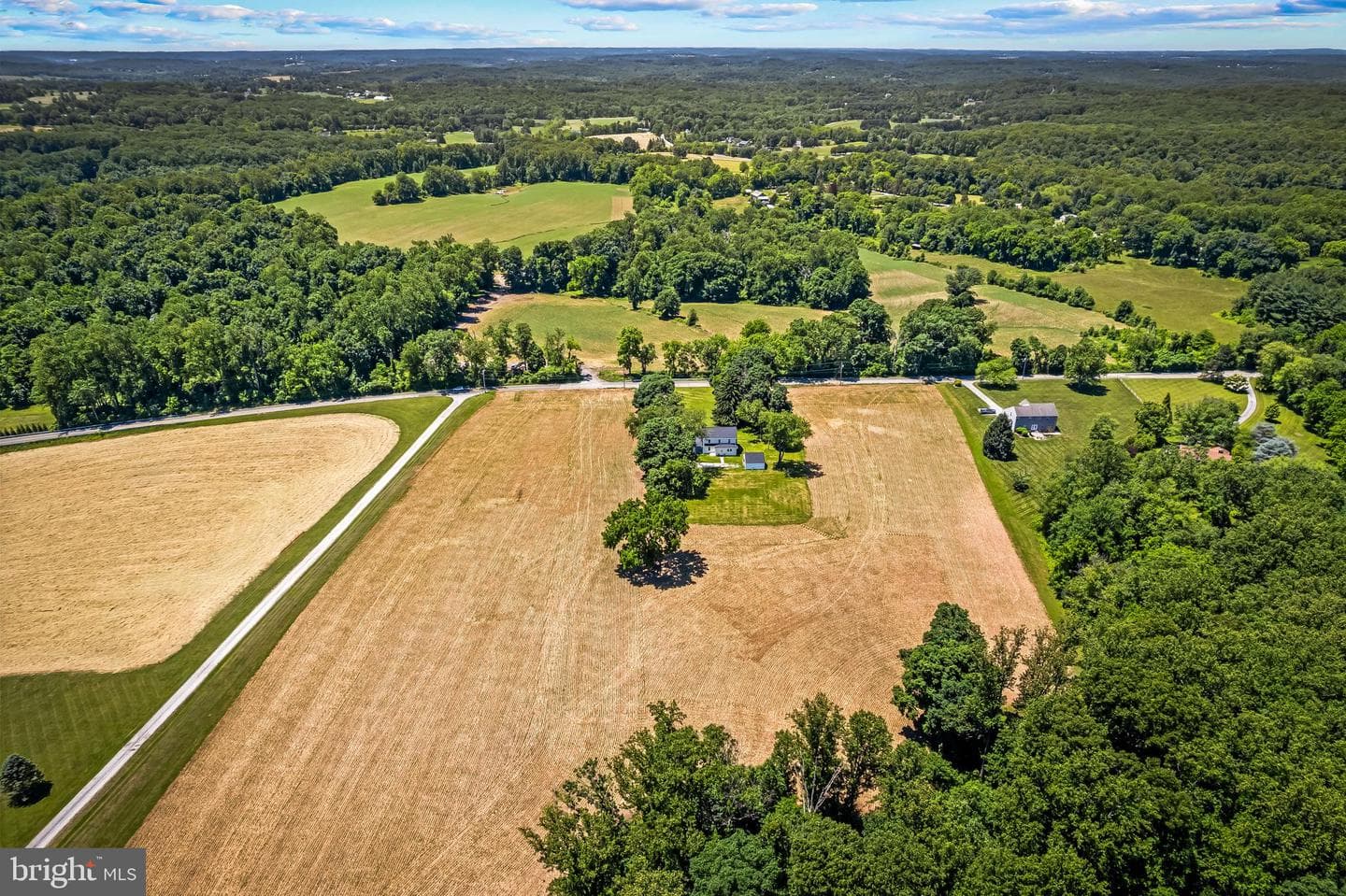 17011 Troyer Road, Monkton