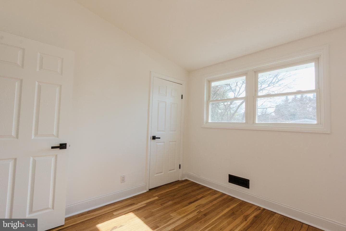 8206 Arrowhead Road photo 24