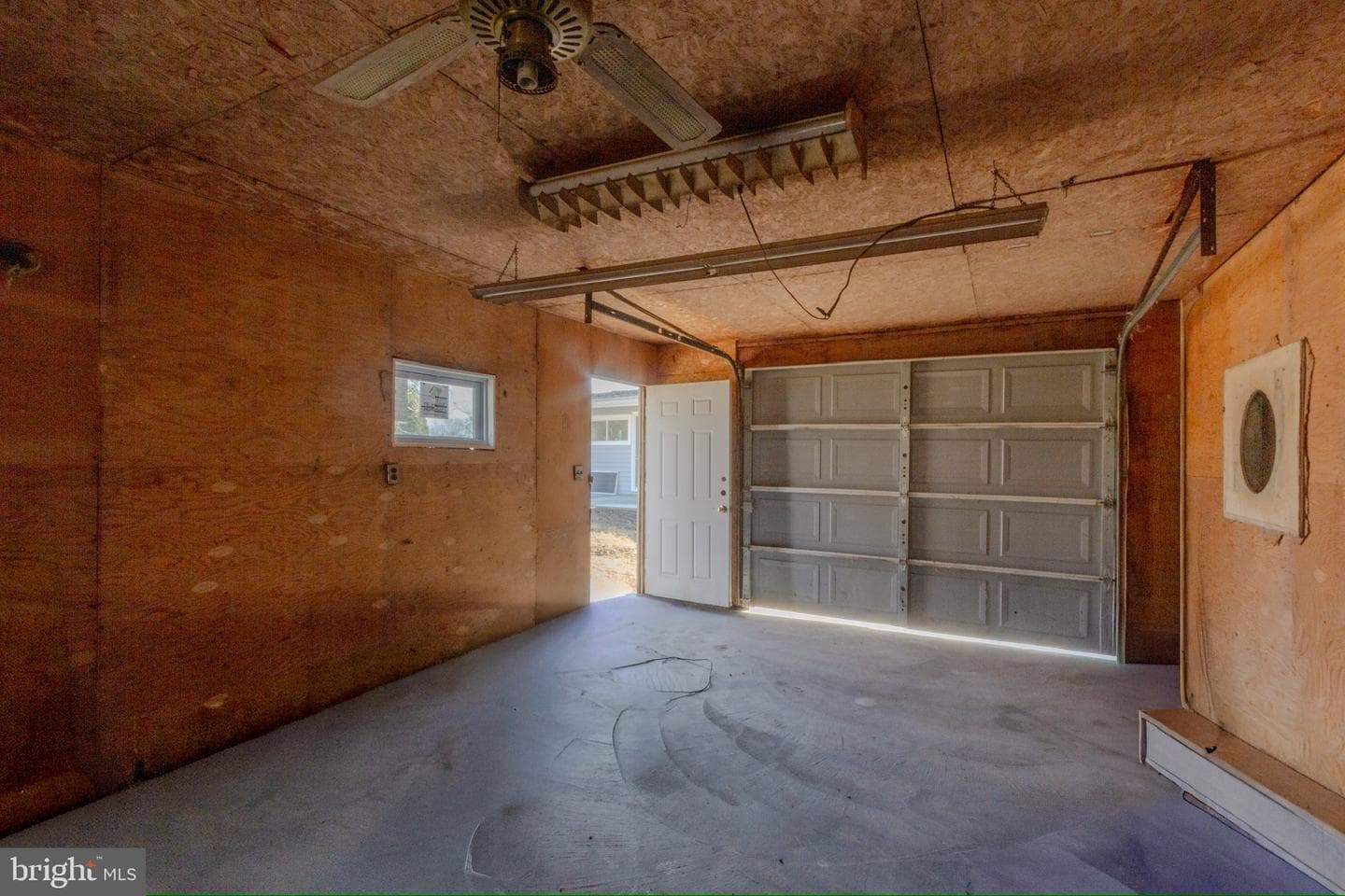 8206 Arrowhead Road photo 47