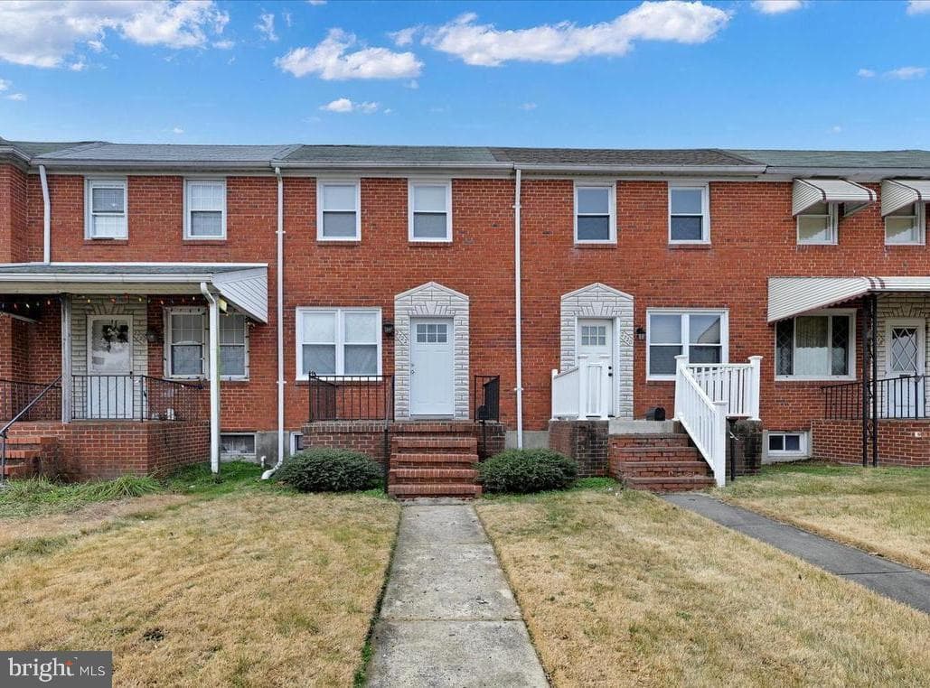 2720 Plainfield Road, Dundalk