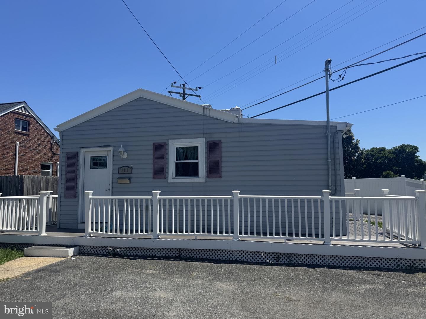 201 Mace Avenue, Essex