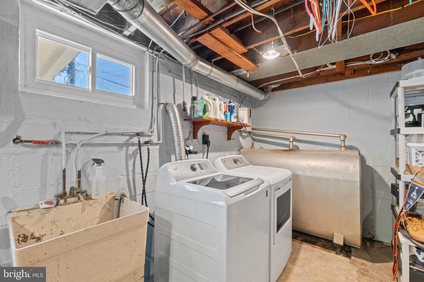 409 Stratford Road photo 27