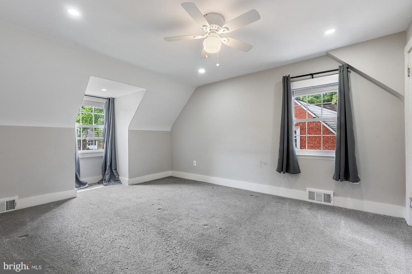 912 Adana Road photo 13