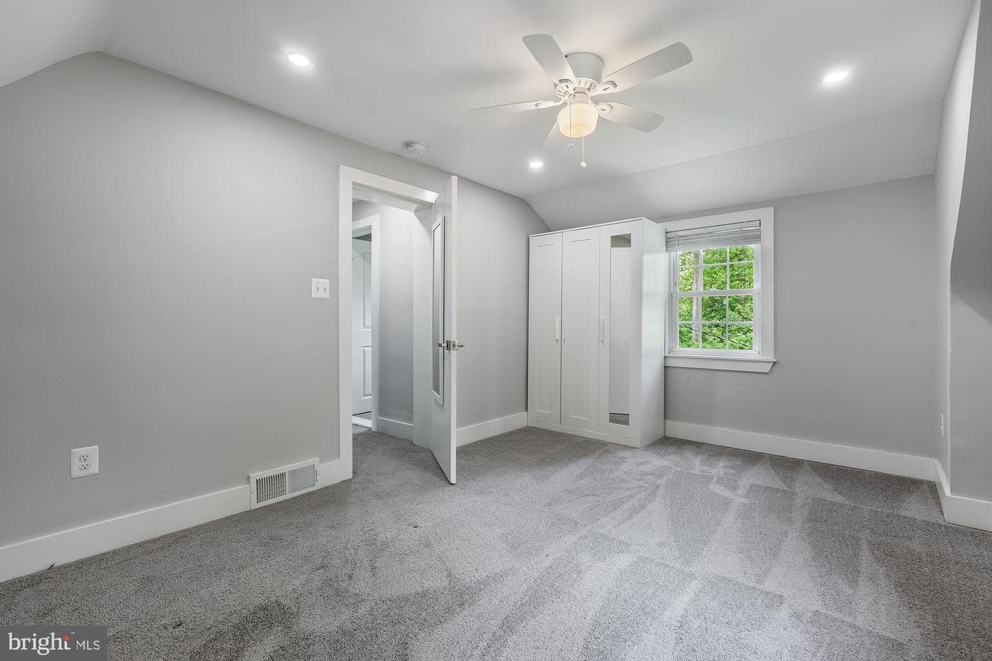 912 Adana Road photo 19