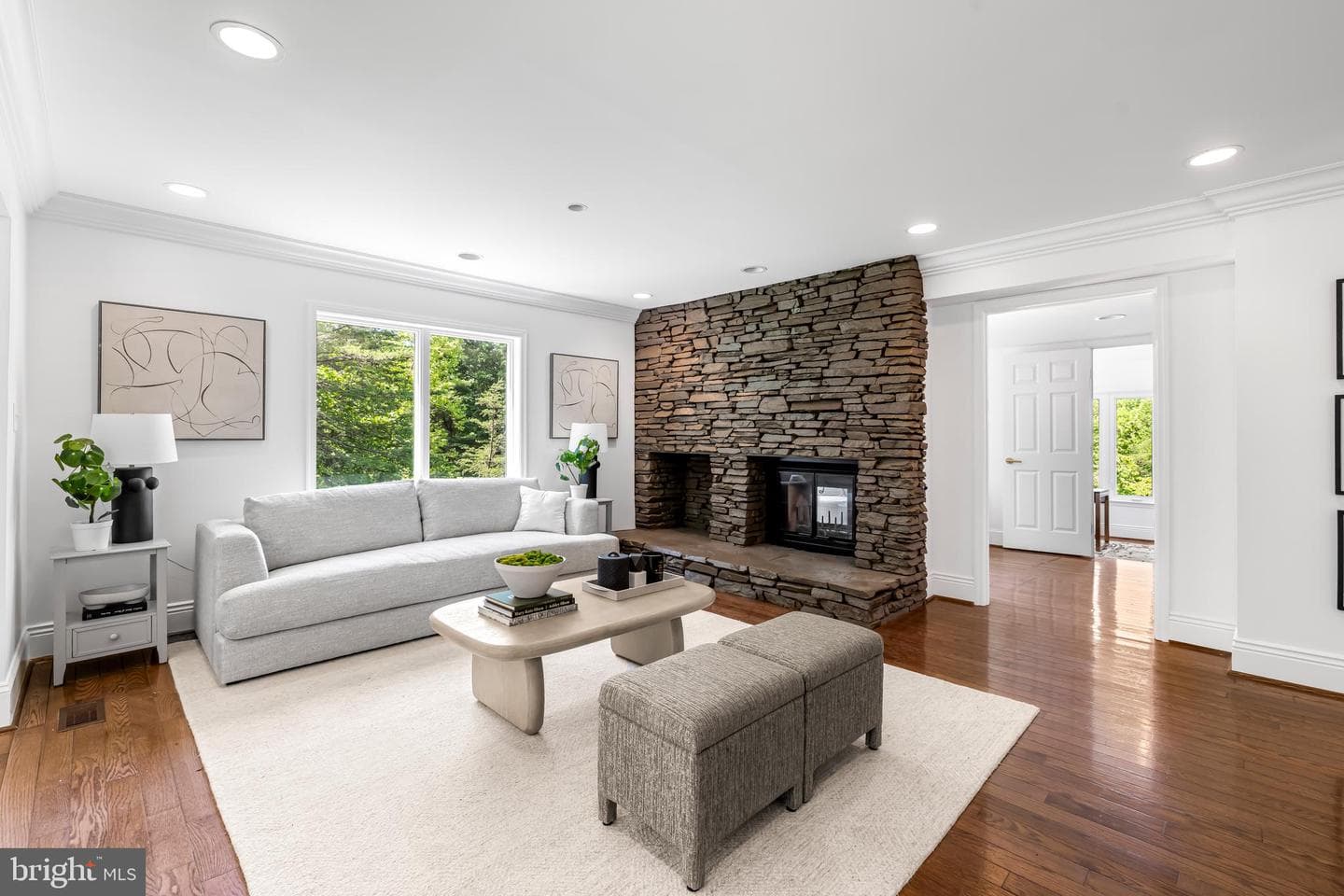 2318 Shaded Brook Drive photo 16
